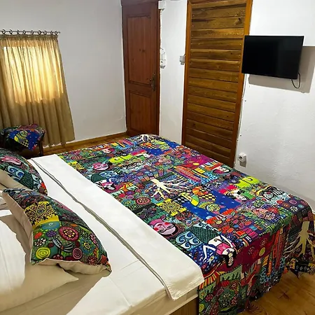 Madam Afrodit Bozcaada