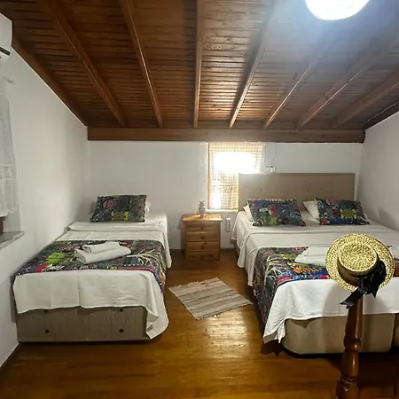 Madam Afrodit Otel Bozcaada